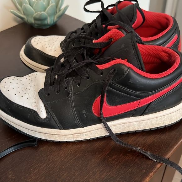 Nike Air Jordans size 8 - Picture 10 of 10